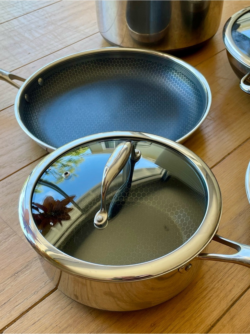Hexclad Cookware Set - Picture 3 of 5